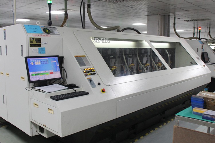 PCB全自動數(shù)控鉆孔機(jī)